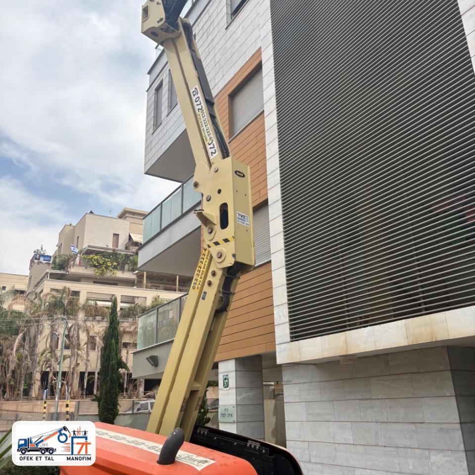 טיפ בטיחות במות הרמה וגיזום עצים: מרחק מתשתיות חשמל